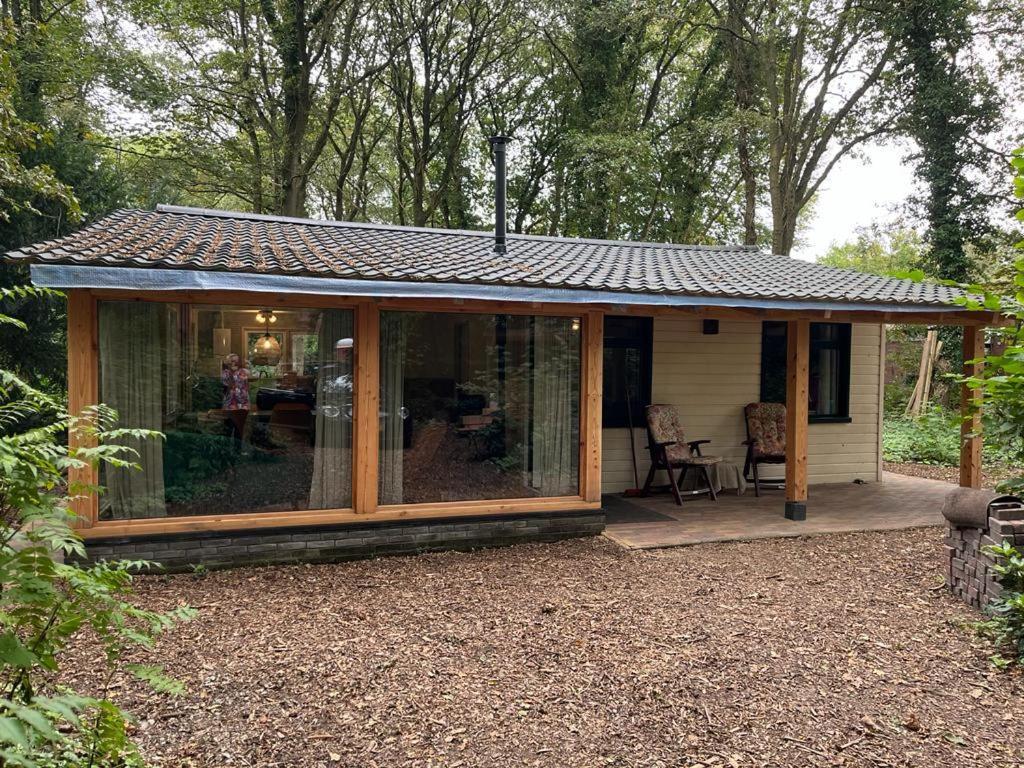 Huisje In Het Bos Zuidlaren Exterior photo